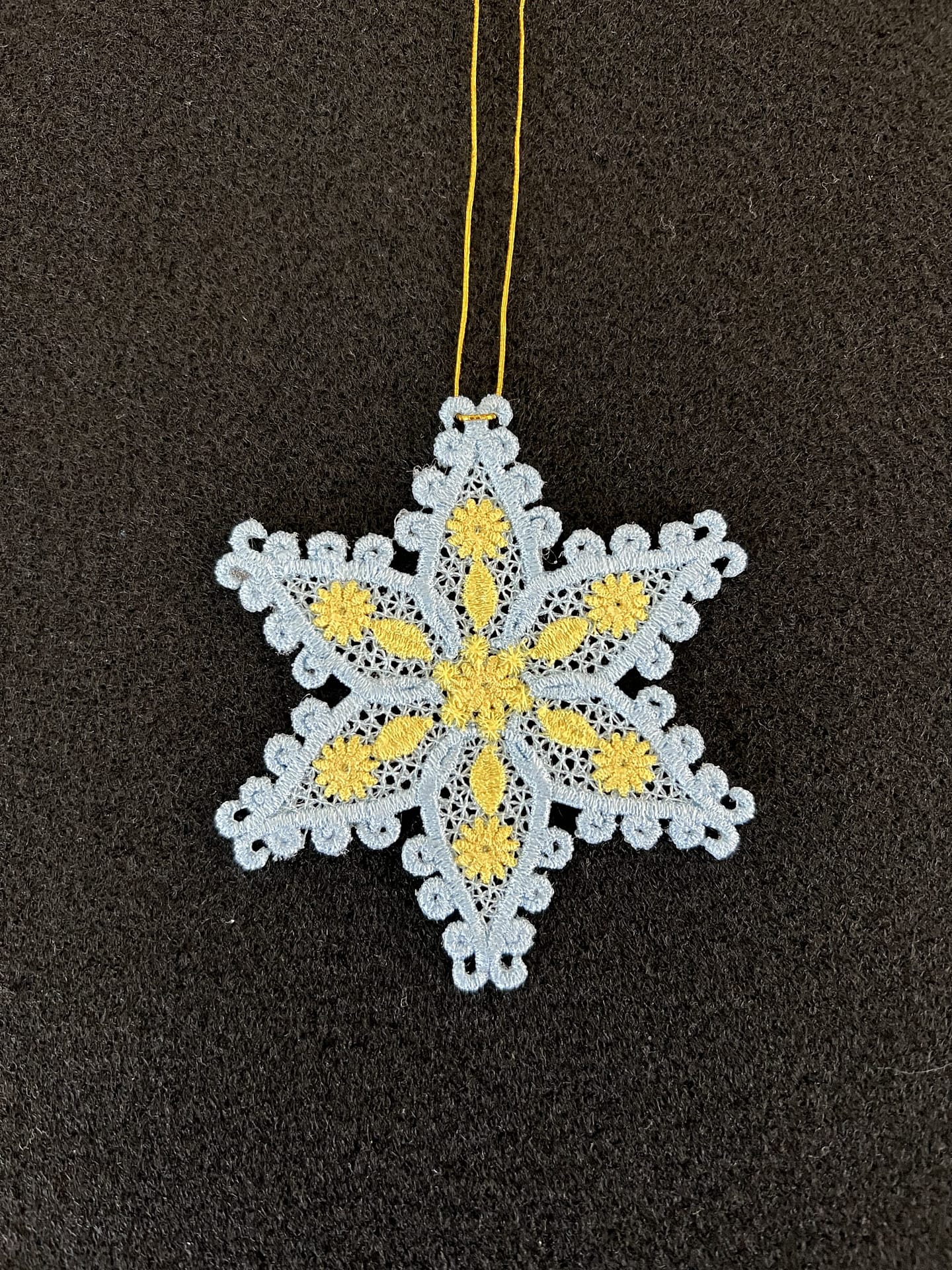 Holiday Ornament, FSL Snowflake (OMA-26)
